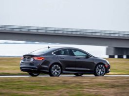 Fallas comunes del Chrysler 200 2011–2014: Problemas, síntomas y soluciones